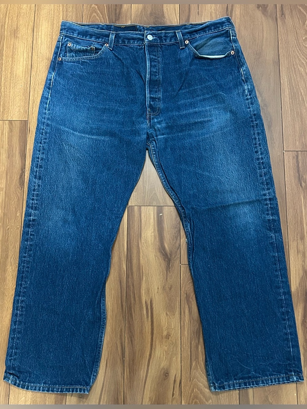 Vintage Y2K Levi 501 Men’s Jeans 42x32 Blue Denim Button Fly Great Condition